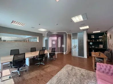 Sala Comercial à venda, 330m² no Vila Cordeiro, São Paulo