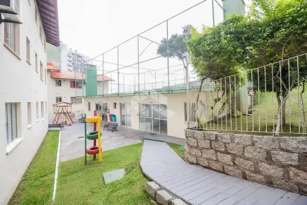 Apartamento com 2 Quartos à venda, 46m² no Capoeiras, Florianópolis