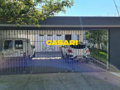 Casa com 3 Quartos à venda, 236m² no Baeta Neves, São Bernardo do Campo
