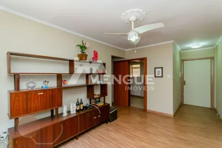 Apartamento com 3 Quartos à venda, 75m² no Passo da Areia, Porto Alegre