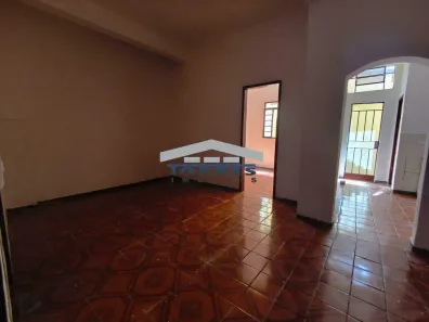 Casa com 2 Quartos para alugar, 40m² no Inconfidentes, Contagem