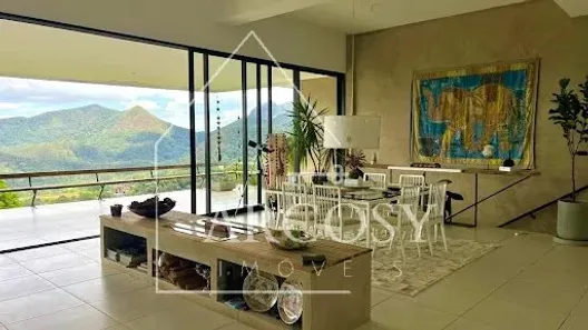 Casa com 5 Quartos à venda, 450m² no Itaipava, Petrópolis
