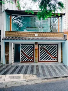 Sobrado com 4 Quartos à venda, 210m² no Jardim Santa Mena, Guarulhos