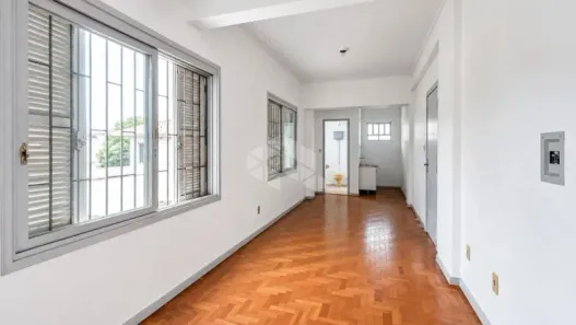 Kitnet com 1 Quarto para alugar, 29m² no Partenon, Porto Alegre
