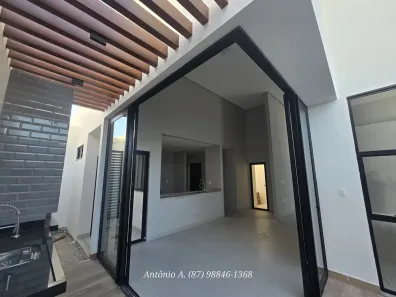Casa de Condomínio com 3 Quartos à venda, 200m² no Centro, Petrolina