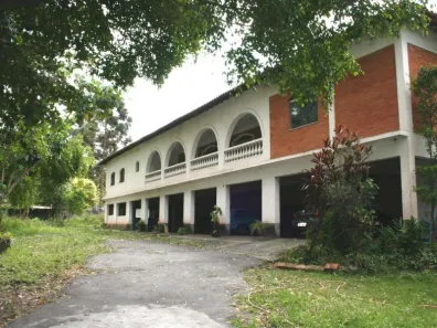 Fazenda/Sítio com 4 Quartos à venda, 800m² no Três Montanhas, Osasco
