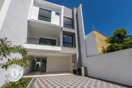 Sobrado com 3 Quartos à venda, 238m² no Escola Agrícola, Blumenau