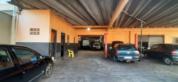 Galpão/Depósito/Armazém à venda, 366m² no São Pedro, São José dos Pinhais