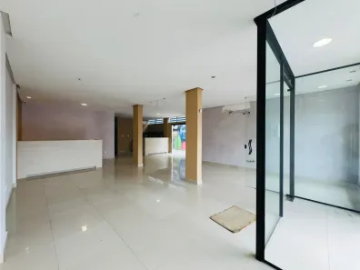 Sala Comercial com 4 Quartos para alugar, 120m² no Nossa Senhora das Graças, Manaus