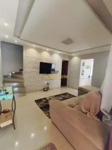 Sobrado com 2 Quartos à venda, 80m² no Vila Amélia, Poá