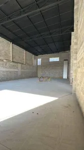 Galpão/Depósito/Armazém para alugar, 300m² no Jardim Eulália, Taubaté