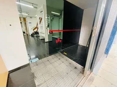 Prédio Comercial para alugar, 373m² no Parque São Jorge, São Paulo