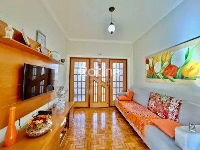 Casa com 6 Quartos à venda, 225m² no Nossa Senhora Aparecida, Uberlândia