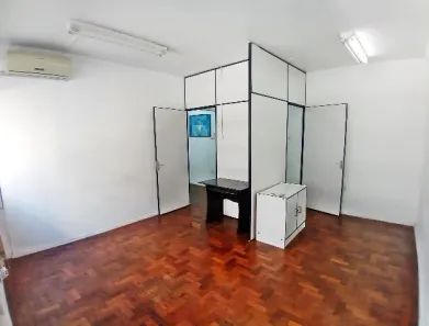 Sala Comercial à venda, 47m² no Centro Histórico, Porto Alegre