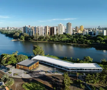 Sala Comercial para alugar, 111m² no Jardim São Jorge, Londrina