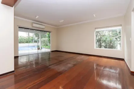 Casa com 3 Quartos à venda, 190m² no Vila Cordeiro, São Paulo