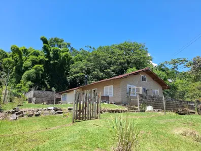 Fazenda/Sítio com 4 Quartos à venda, 170m² no Vila Santana, Santo Amaro da Imperatriz