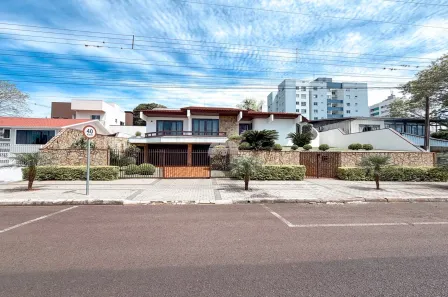 Casa com 3 Quartos à venda, 396m² no La Salle, Pato Branco