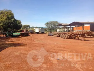 Galpão/Depósito/Armazém à venda, 500m² no Distrito Industrial, Uberlândia