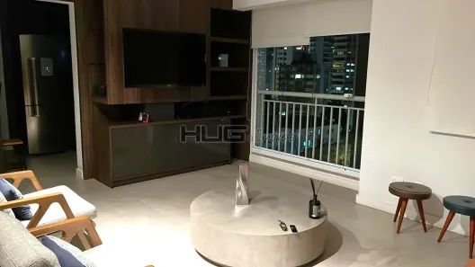 Apartamento com 2 Quartos para alugar, 90m² no Jardim Europa, São Paulo