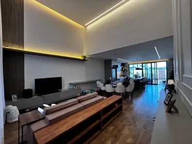 Casa com 3 Quartos à venda, 300m² no Vale dos Cristais, Taubaté