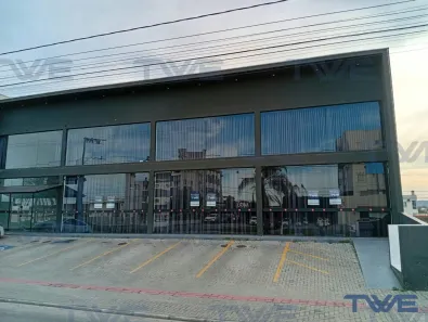 Ponto Comercial para alugar, 675m² no Nova Palhoça, Palhoça