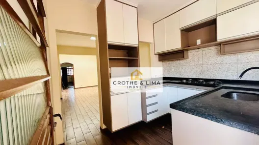 Casa com 3 Quartos à venda, 197m² no Vila Areao, Taubaté