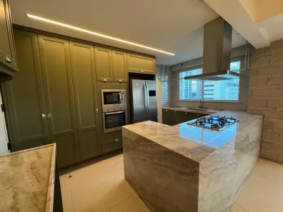 Apartamento com 3 Quartos à venda, 157m² no Marco, Belém
