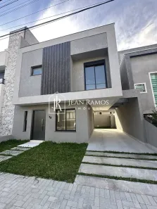 Sobrado com 3 Quartos à venda, 178m² no Xaxim, Curitiba