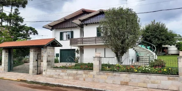 Casa com 4 Quartos à venda, 267m² no Nova Petrópolis, Nova Petrópolis