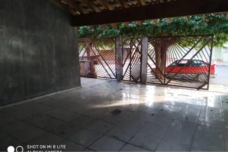 Casa com 2 Quartos à venda, 170m² no Centro, Andradina