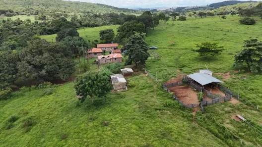 Fazenda/Sítio com 3 Quartos à venda, 331540m² no , Piracanjuba