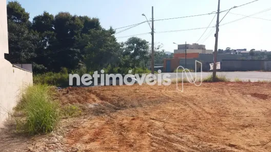 Lote/Terreno à venda, 413m² no Novo Centro, Santa Luzia