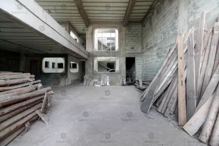 Prédio Comercial para alugar, 1700m² no Vila Bocaina, Mauá