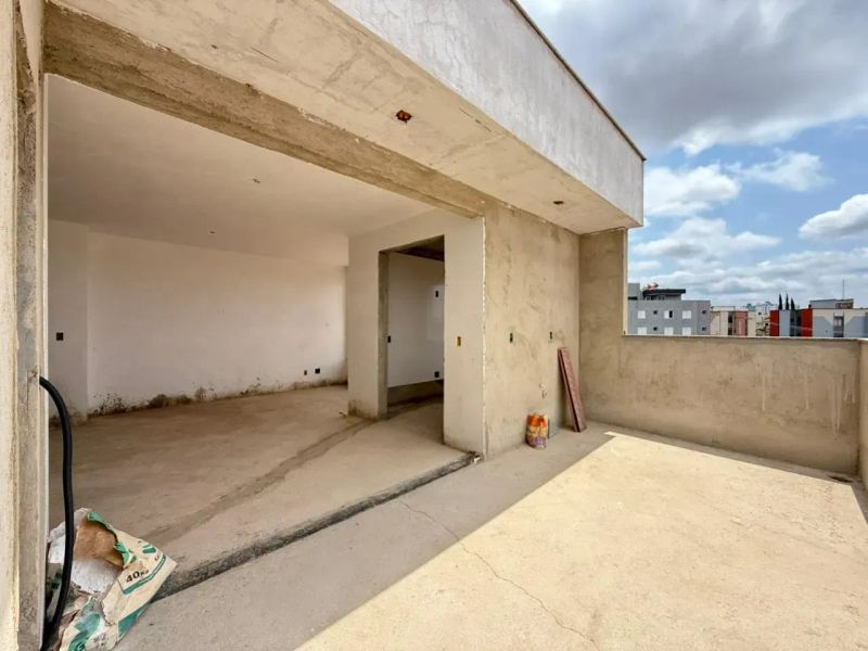 Apartamento com 3 quartos — Santa Mônica, Belo Horizonte