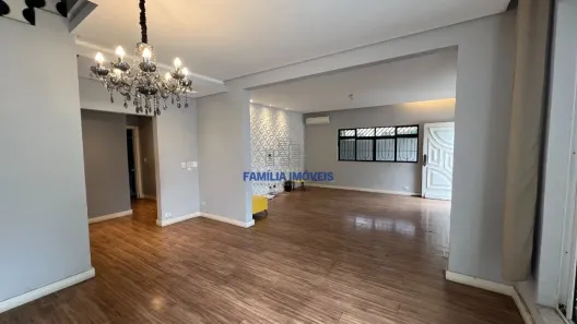 Sobrado com 5 Quartos para venda ou aluguel, 175m² no Aparecida, Santos