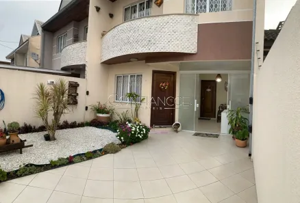 Sobrado com 3 Quartos à venda, 112m² no Boqueirão, Curitiba