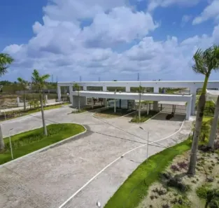 Lote/Terreno à venda, 240m² no Popular, Santa Rita