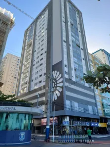 Apartamento com 3 Quartos para alugar, 120m² no Centro, Balneário Camboriú