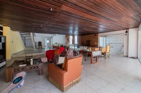 Casa com 5 Quartos à venda, 430m² no Paraisópolis, São Paulo