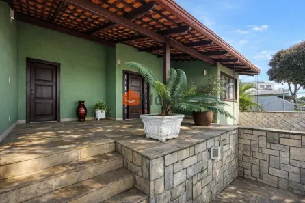 Casa com 5 Quartos à venda, 357m² no Esplanada, Belo Horizonte