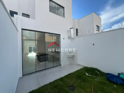 Casa com 3 Quartos à venda, 100m² no Novo Mundo, Uberlândia