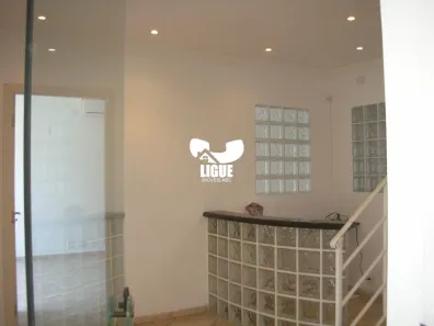 Prédio Comercial para alugar, 300m² no Indianópolis, São Paulo