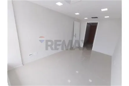 Sala Comercial à venda, 23m² no Recreio dos Bandeirantes, Rio de Janeiro