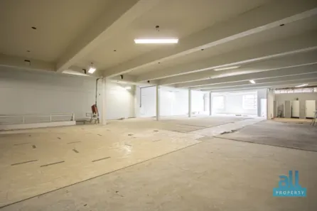 Imóvel Comercial para alugar, 2290m² no Moinhos de Vento, Porto Alegre