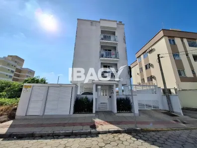 Apartamento com 2 Quartos para alugar, 73m² no Rio Caveiras, Biguaçu