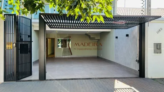 Sobrado com 3 Quartos à venda, 150m² no Jardim Paris VI, Maringá