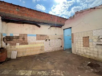 Lote/Terreno à venda, 140m² no Vila Rezende, Piracicaba