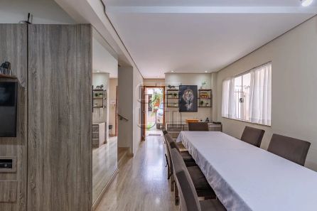 Casa de Condomínio com 3 Quartos à venda, 137m² no Jardim Jóquei Club, Londrina