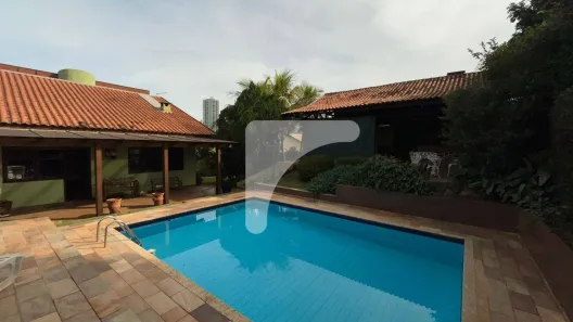 Casa com 4 Quartos à venda, 304m² no Parque do Lago Juliana, Londrina
